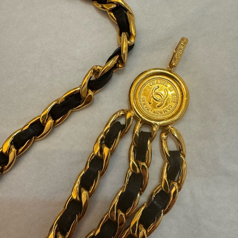 Chanel 1994 Chain Leather Belt - Picture 7 of 11